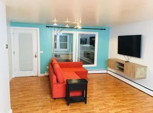 701 Hollywood Dr #A, Anchorage, AK 99501