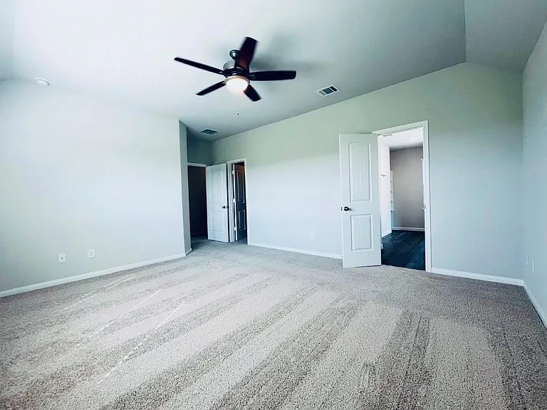 4818 Blue Jacaranda Way — Photo 5