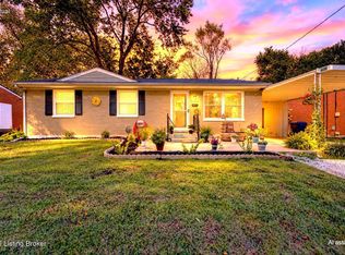 5411 Alicante Ln, Louisville, KY 40272