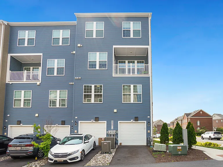 23511 Public House Rd #101 — Photo 32
