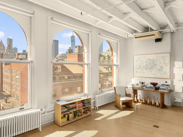 184 Grand Street image 6 of 11