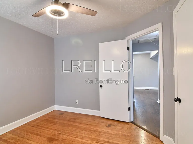 10815 Alberta Dr — Photo 12