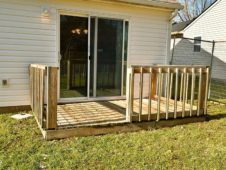 1431 Sanner Dr — Photo 47
