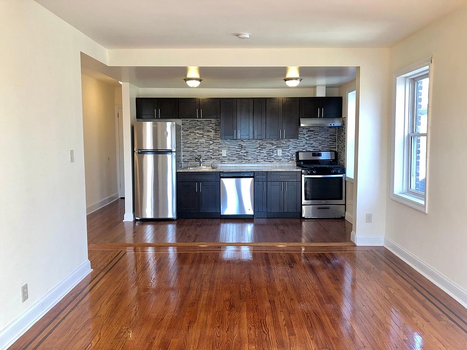1st image of 36 Oakwood Ave #2B
