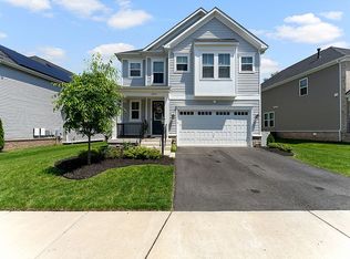 22814 Trailing Rose Ct, Ashburn, VA