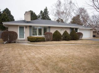 204 E Four Mile Rd, Racine, WI 53402