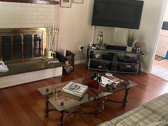 3rd image of 3302 Pierson Dr