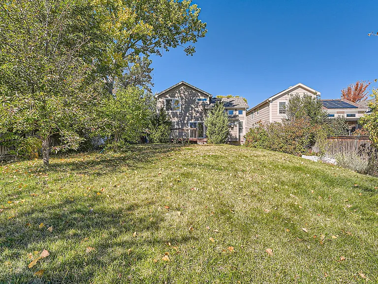 4466 Hunterwood Dr — Photo 21