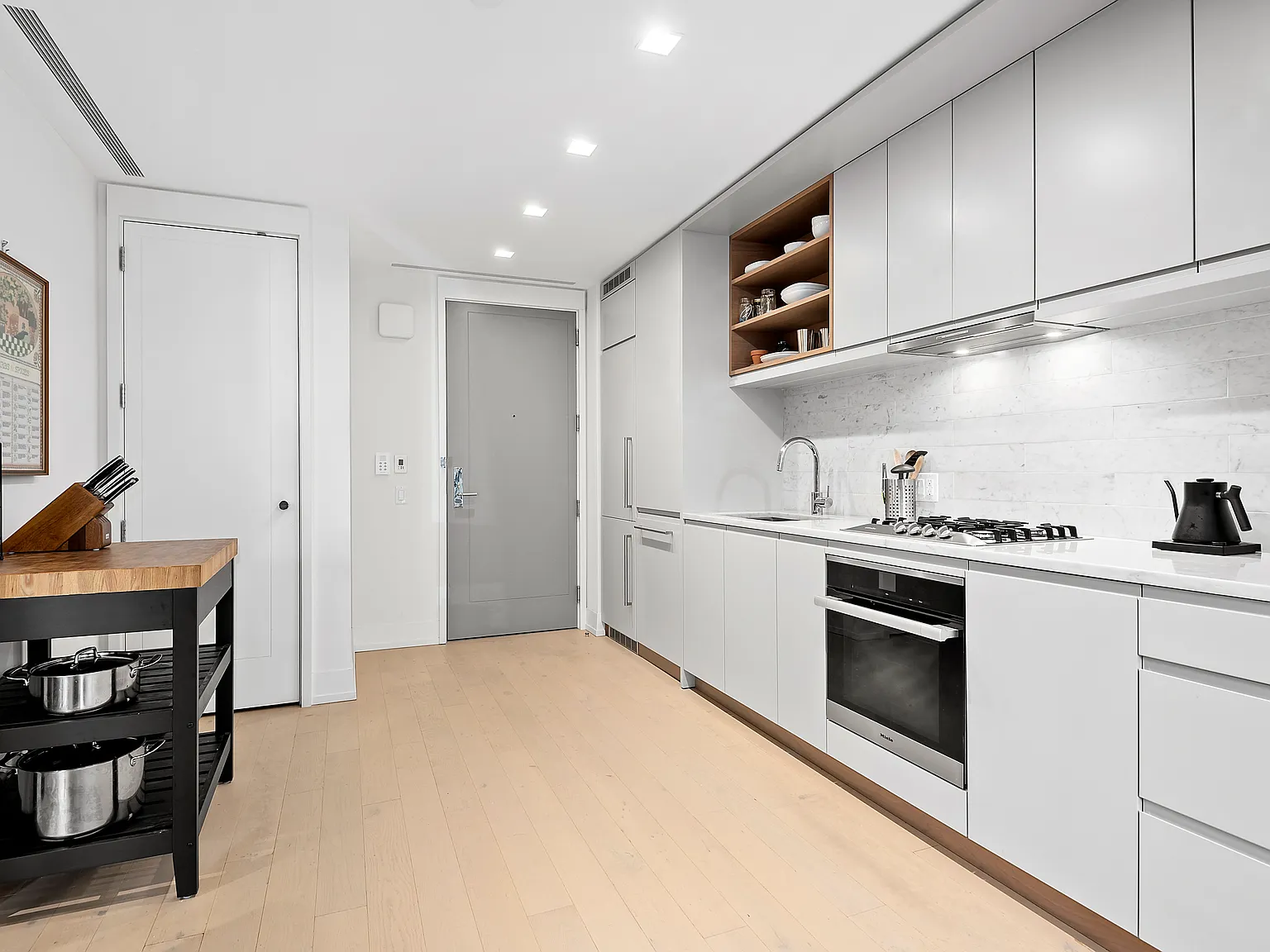 550 Vanderbilt Avenue — Photo 3