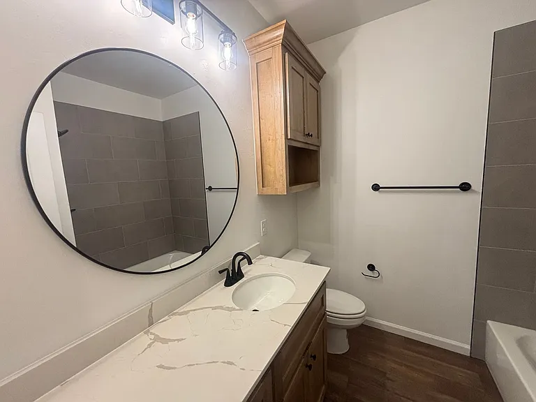 1900 Inglenook Dr — Photo 16
