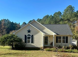 111 Appaloosa Ln, Zebulon, NC 27597