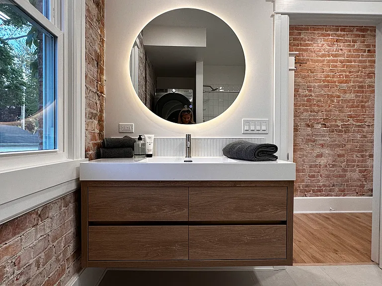 Downstairs Bathroom.