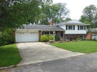 82 Glenwood Dr, Shelby, OH 44875