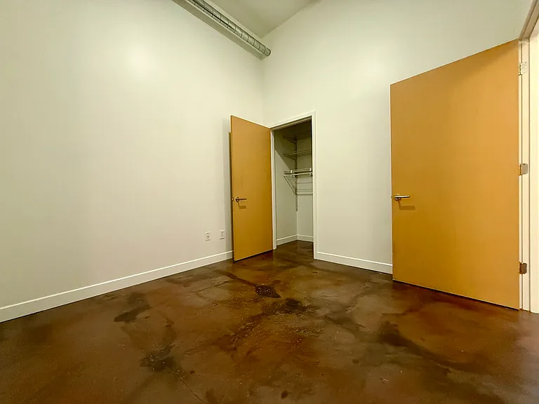 Central Park Lofts — Photo 25