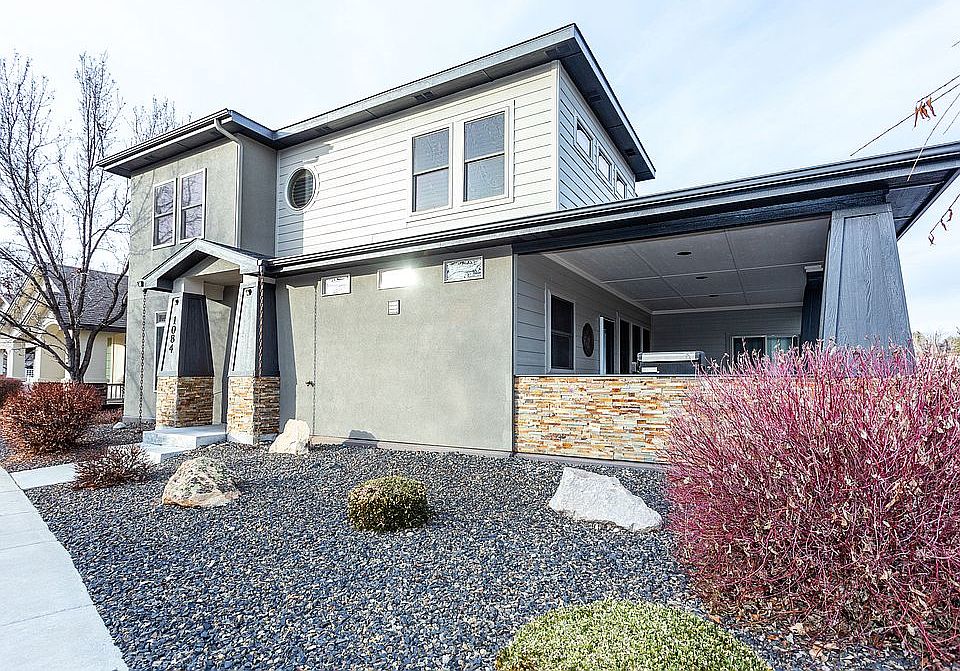 5 Car Garage with RV Bay