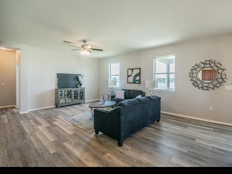 5447 Sandy Shell Dr — Photo 35