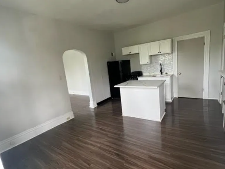 5730 Summerlea/Holden Street - Apartments - (Full Service) — Photo 5