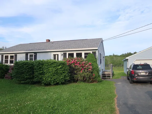 61 Spring Rd, Augusta, ME 04330