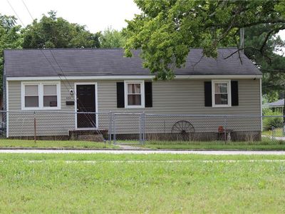 634 Wesley St, Petersburg, VA, 23803