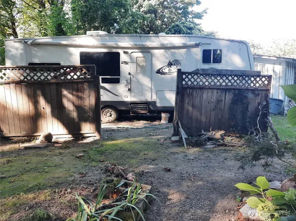 7421 Spruce Street, Concrete, WA 98237