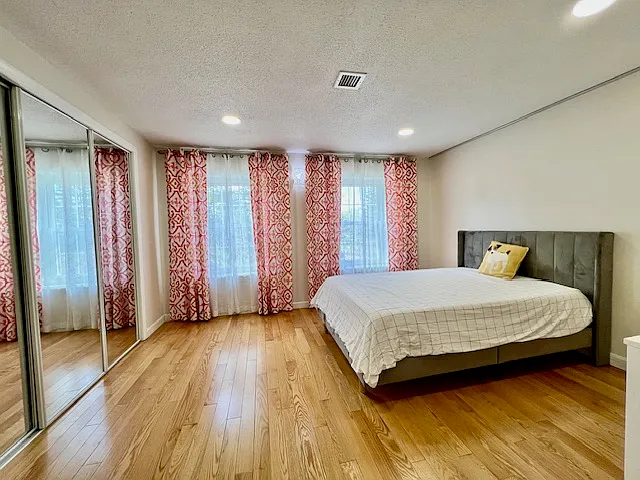 21 Hawser Ln — Photo 11