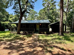 191 Peace Pipe Ln, Grapeland, TX 75844