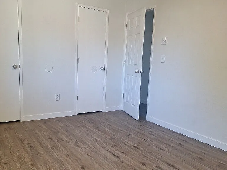 1000 NE 3rd St #1 — Photo 3