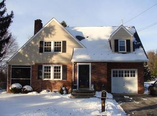 1073 Southern Rd, York, PA 17403