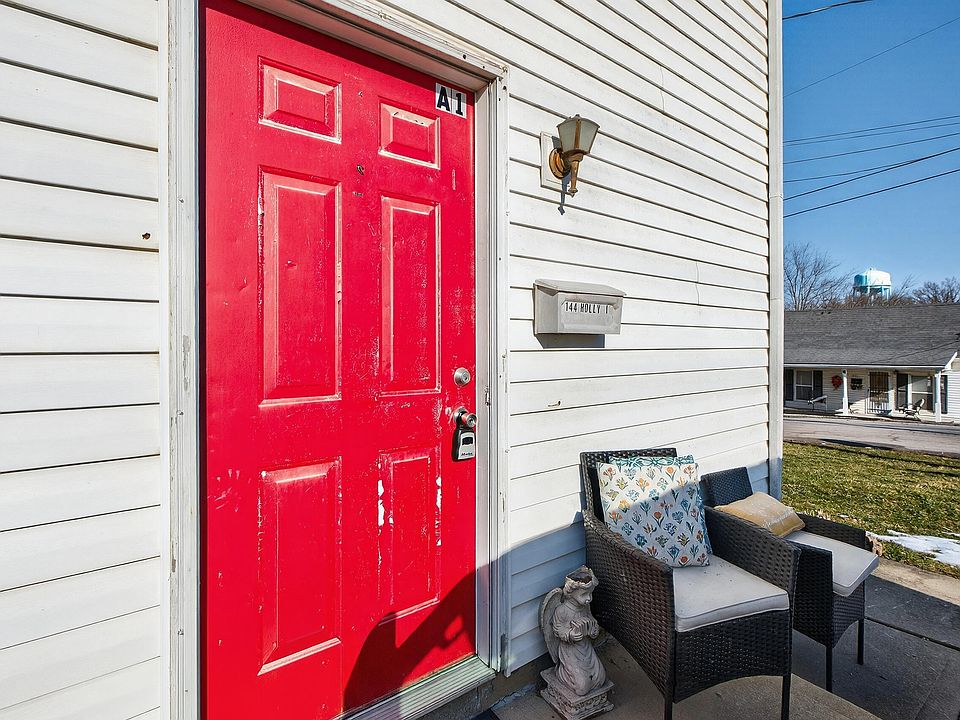 1st image of 144 Holly Ave