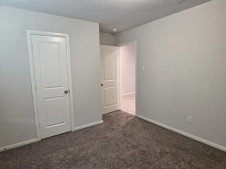 3128 Winoak Dr — Photo 9