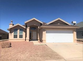 1127 Valley Ridge Dr, Socorro, TX 79927