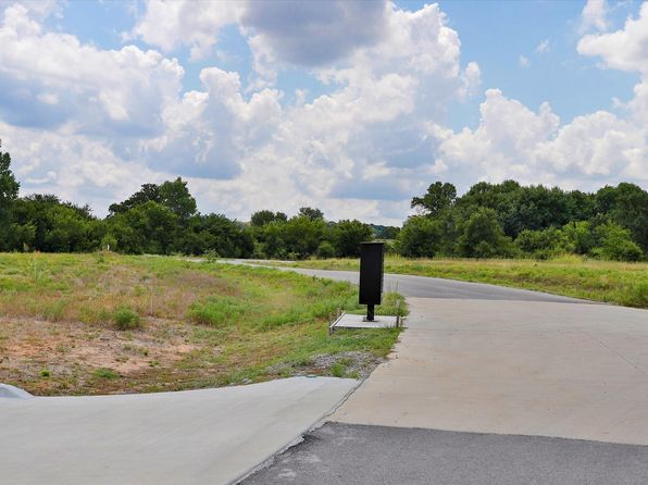 2001 Meadow Ln, Aledo, TX 76008