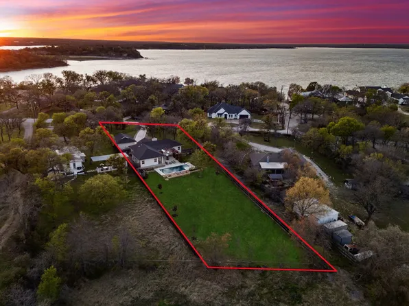 8238 Eagle Mountain Cir, Fort Worth, TX 76135