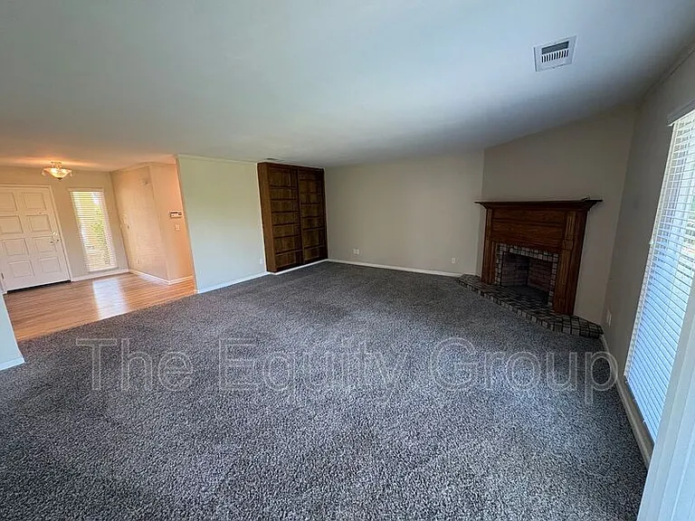 4230 W Grove Ct — Photo 24