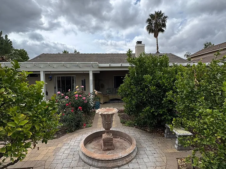 16517 Mountain St — Photo 37