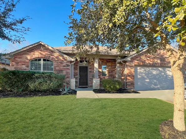 114 Clear Water Pass, Bastrop, TX 78602