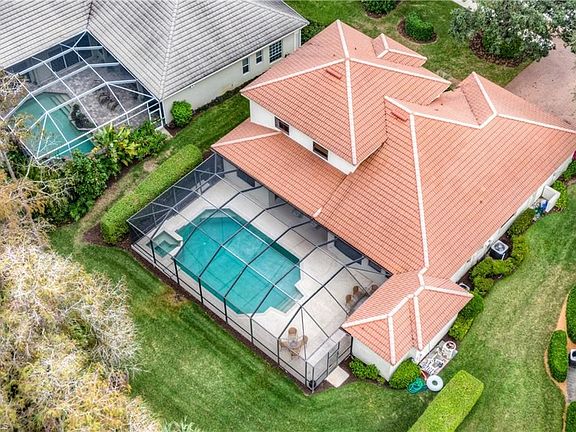5th image of 5879 Whisperwood Ct