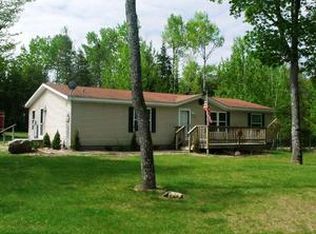 30990 E Tourist Rd, Drummond Island, MI 49726