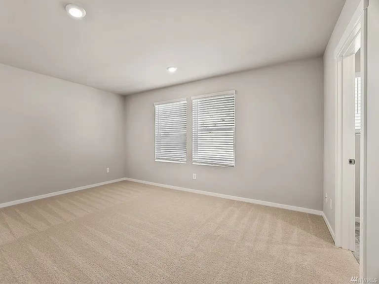 5746 Waverly Rd SW — Photo 11
