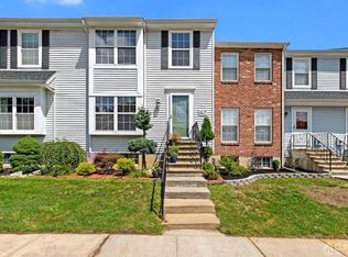 5 Karwatt Ct, Sayreville, NJ 08872