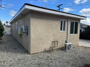 1315 W 104th St #1/2, Los Angeles, CA 90044