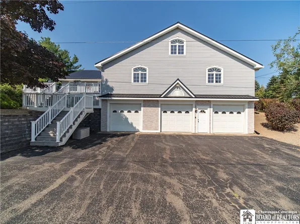 4235 Potter Rd, Sherman, NY 14781