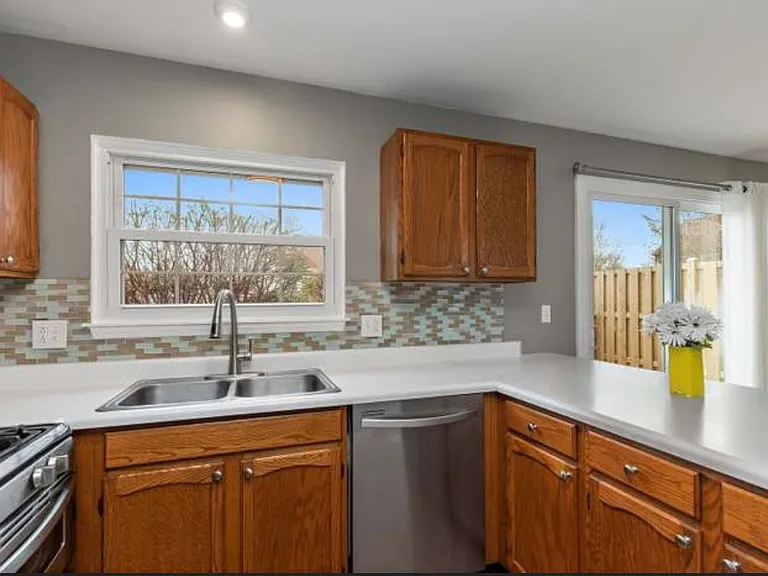 503 Ascot Ln — Photo 15
