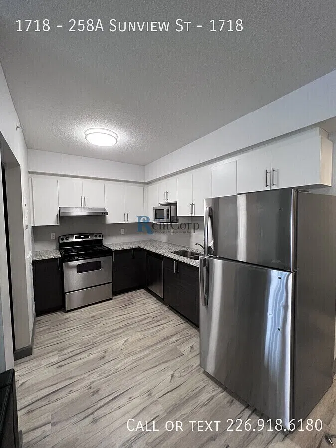 Building Photo - 1718 Sunview St #1718-258A
