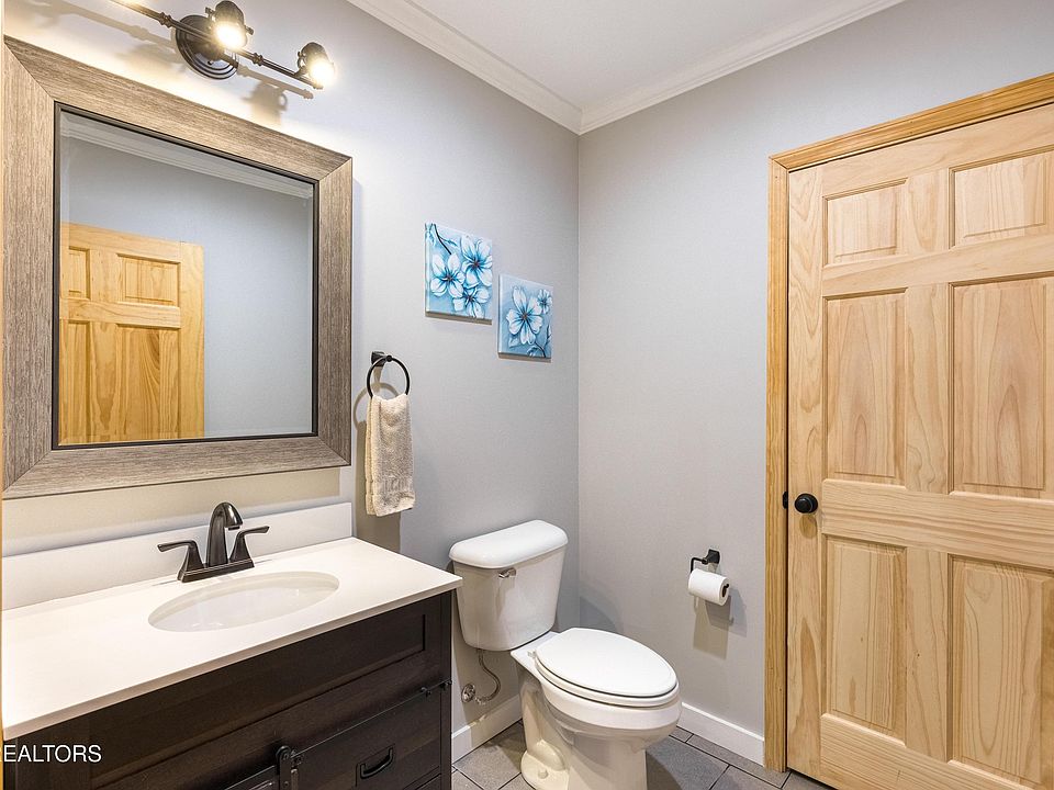 13th image of this home