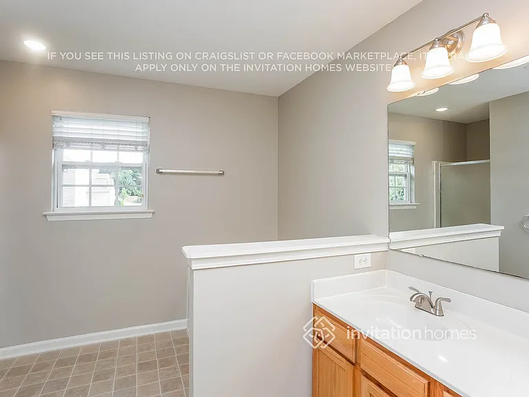 122 Elgin Ln — Photo 10