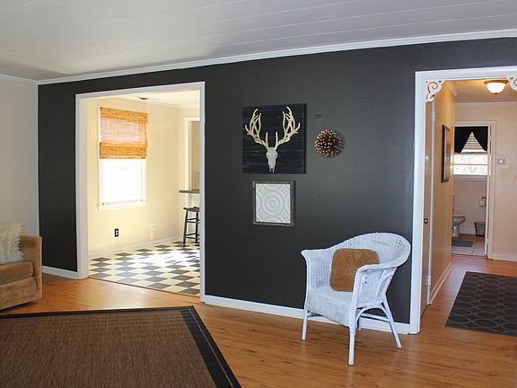 Main level living room