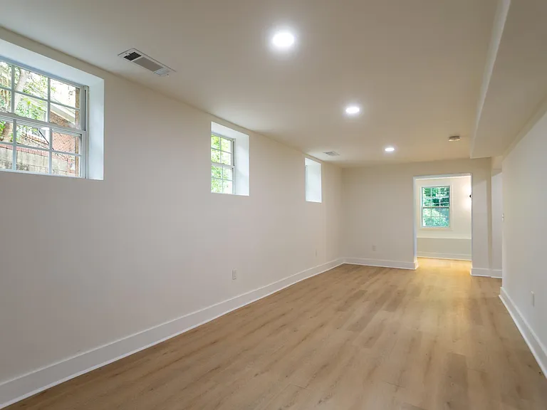 167 Rockmart Dr SW — Photo 28