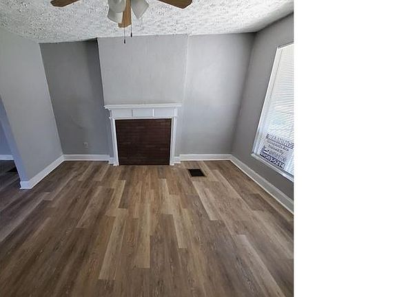 2nd image of 1070 E 20th Ave