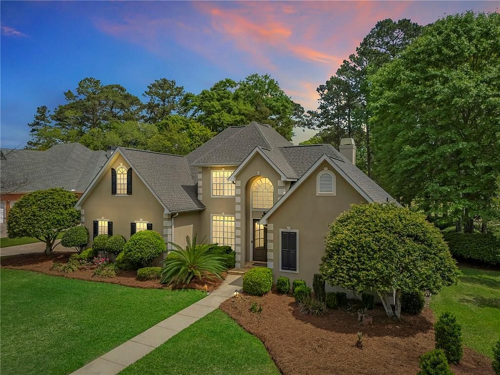 30618 Middle Creek Cir